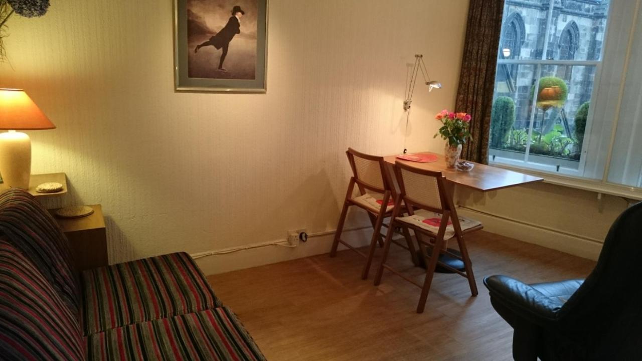 Royal Mile Apartment, 1 Minute From The Castle. EDI Exterior photo