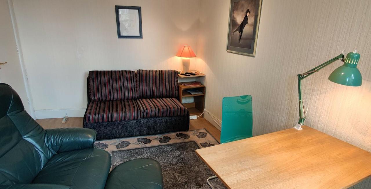 Royal Mile Apartment, 1 Minute From The Castle. EDI Exterior photo